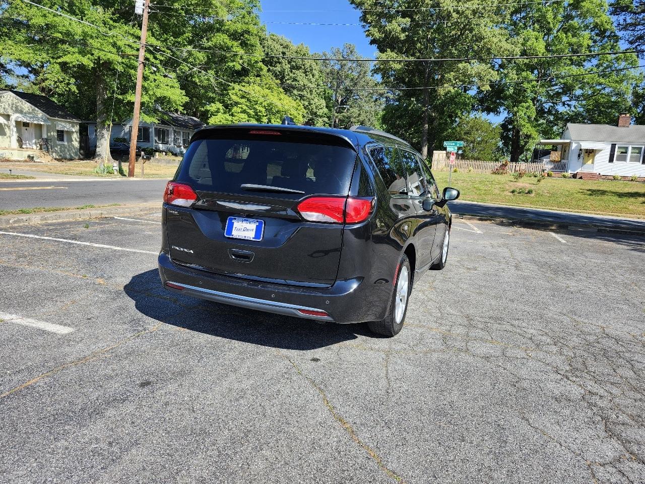 Chrysler Pacifica Touring-L 2017