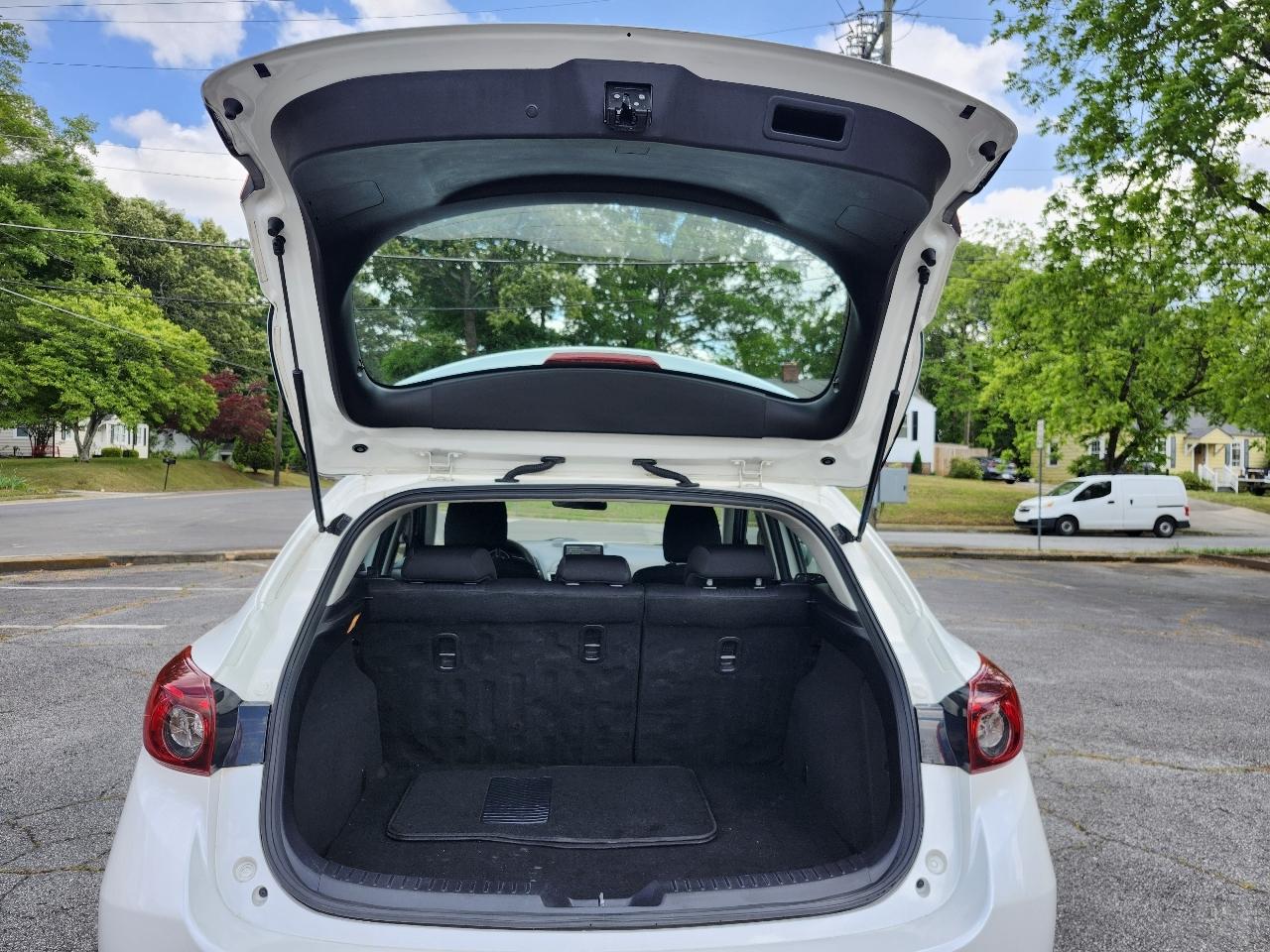 Mazda MAZDA3 i Sport AT 4-Door 2016