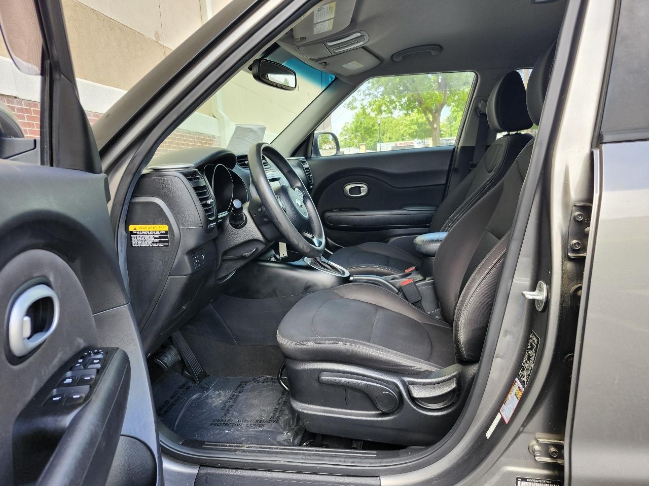 Kia Soul Base 6A 2016