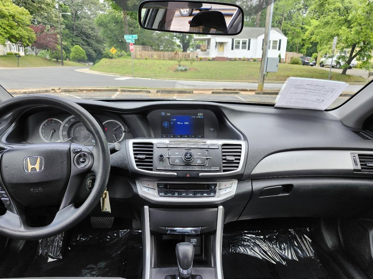 Honda Accord LX Sedan CVT 2013