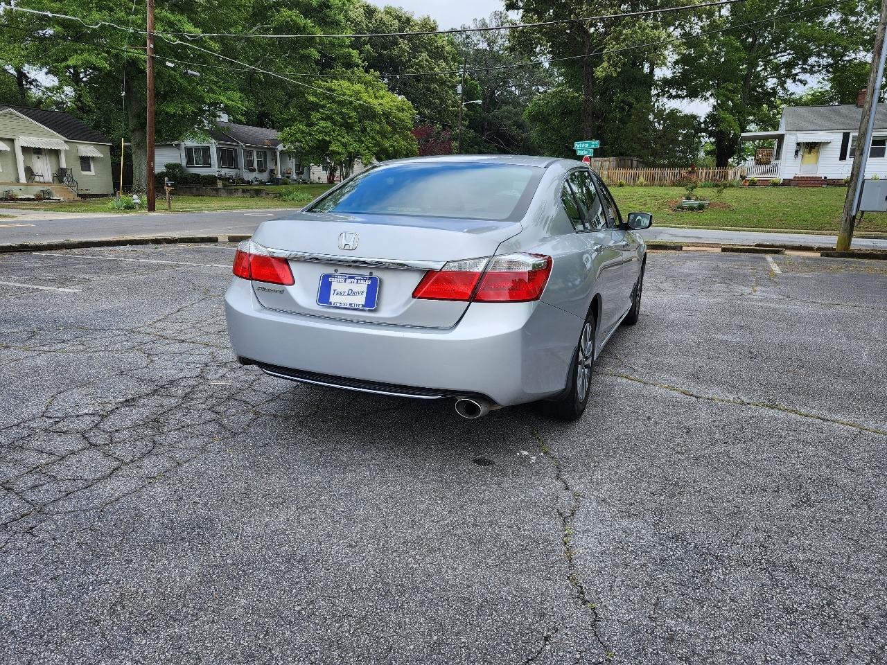 Honda Accord LX Sedan CVT 2013