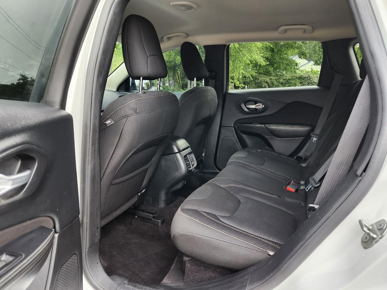 Jeep Cherokee Latitude 4WD 2016