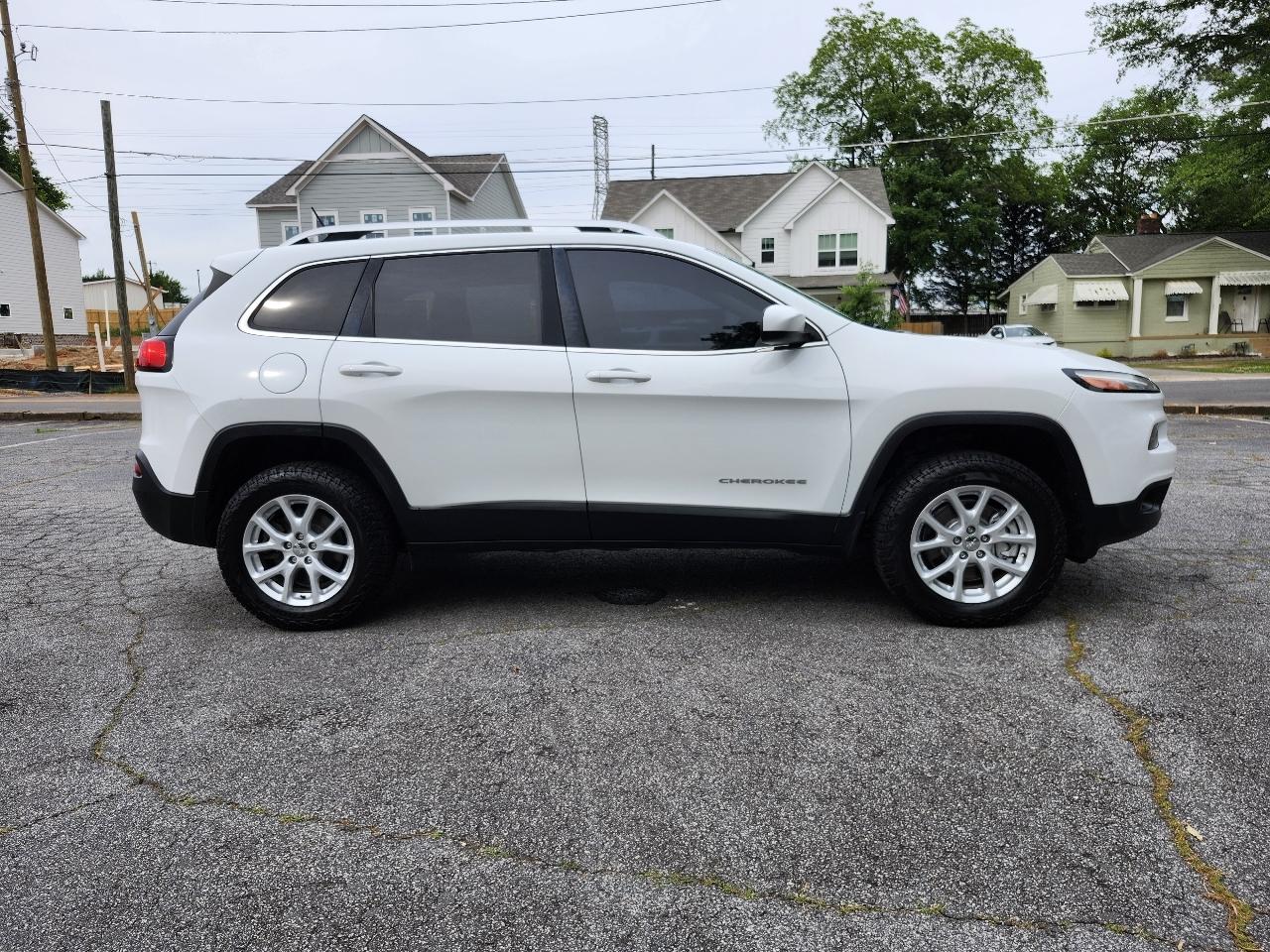 Jeep Cherokee Latitude 4WD 2016