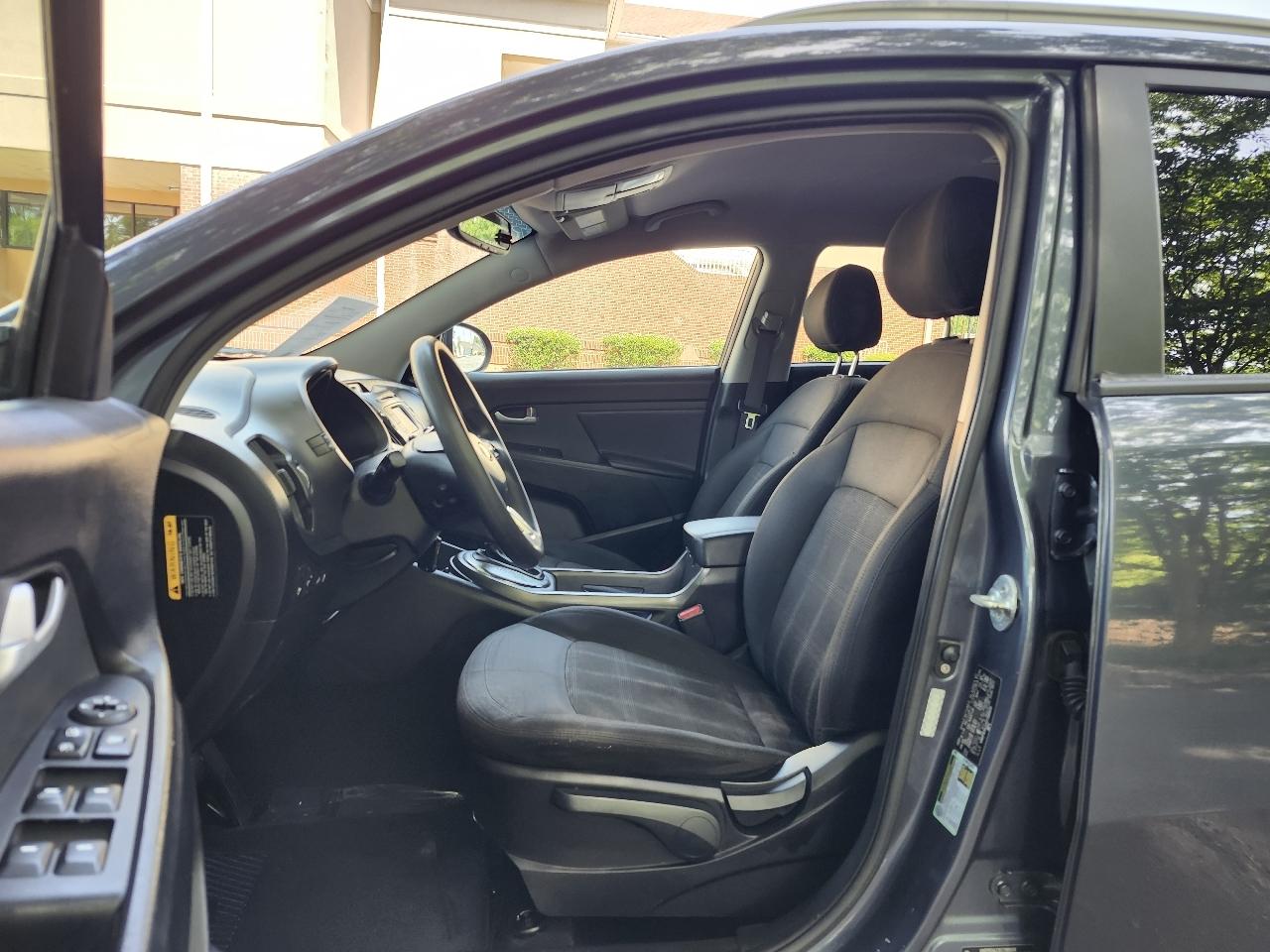 Kia Sportage LX FWD 2013
