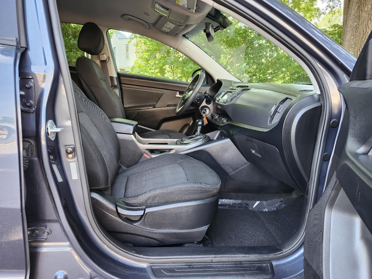 Kia Sportage LX FWD 2013
