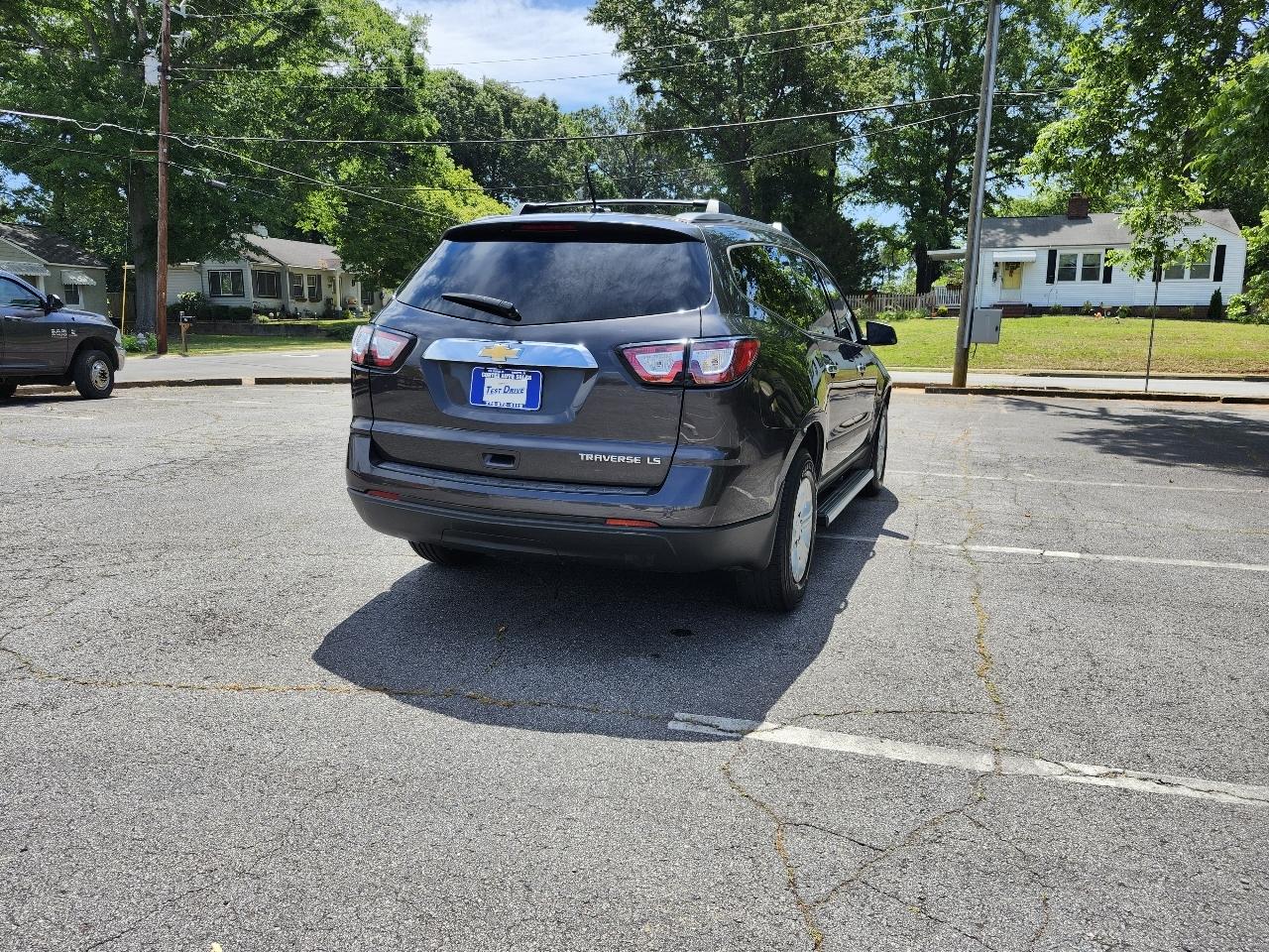 Chevrolet Traverse LS FWD 2015