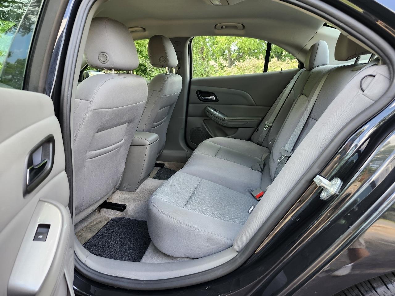 Chevrolet Malibu LS 2014