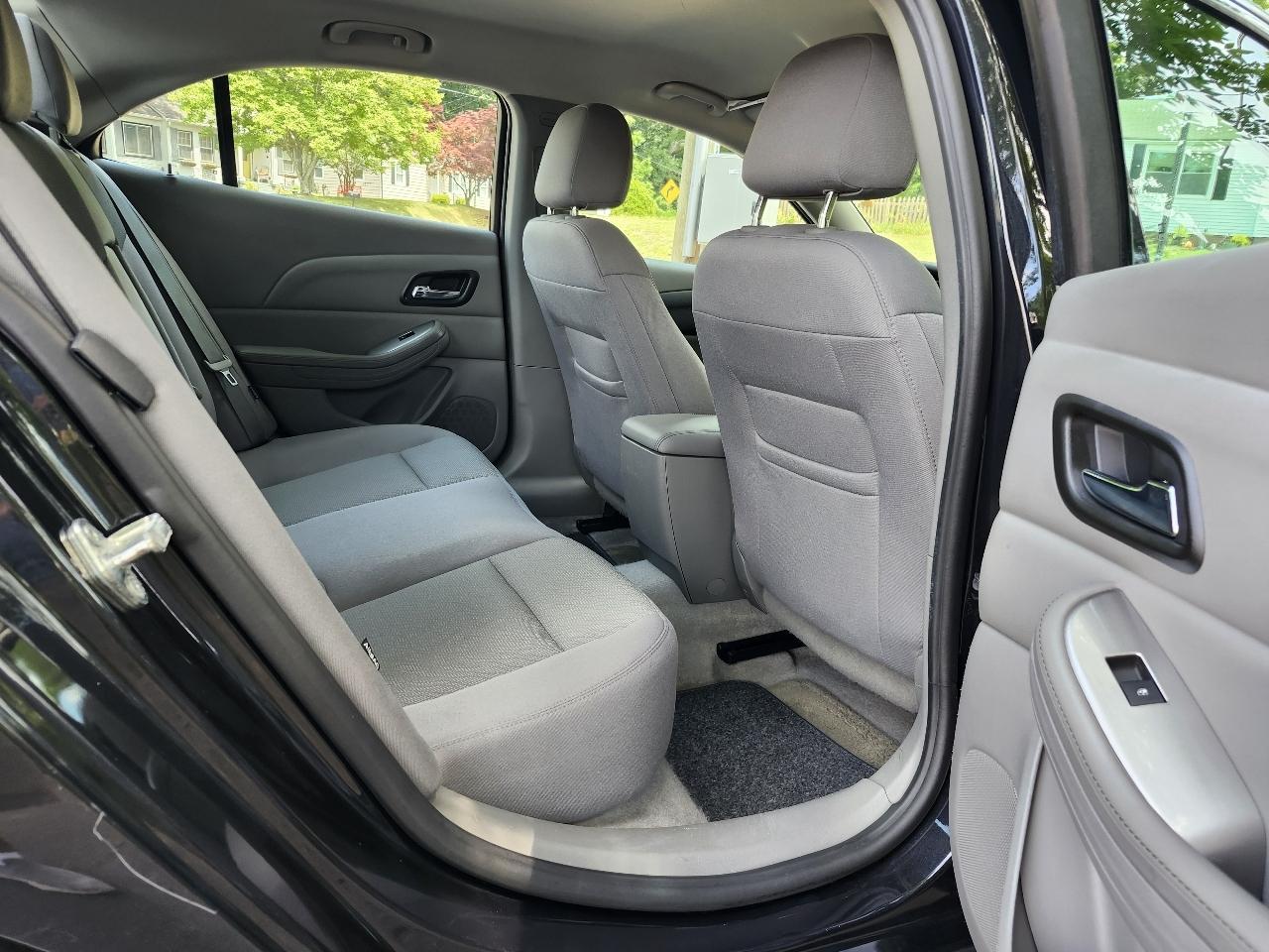 Chevrolet Malibu LS 2014