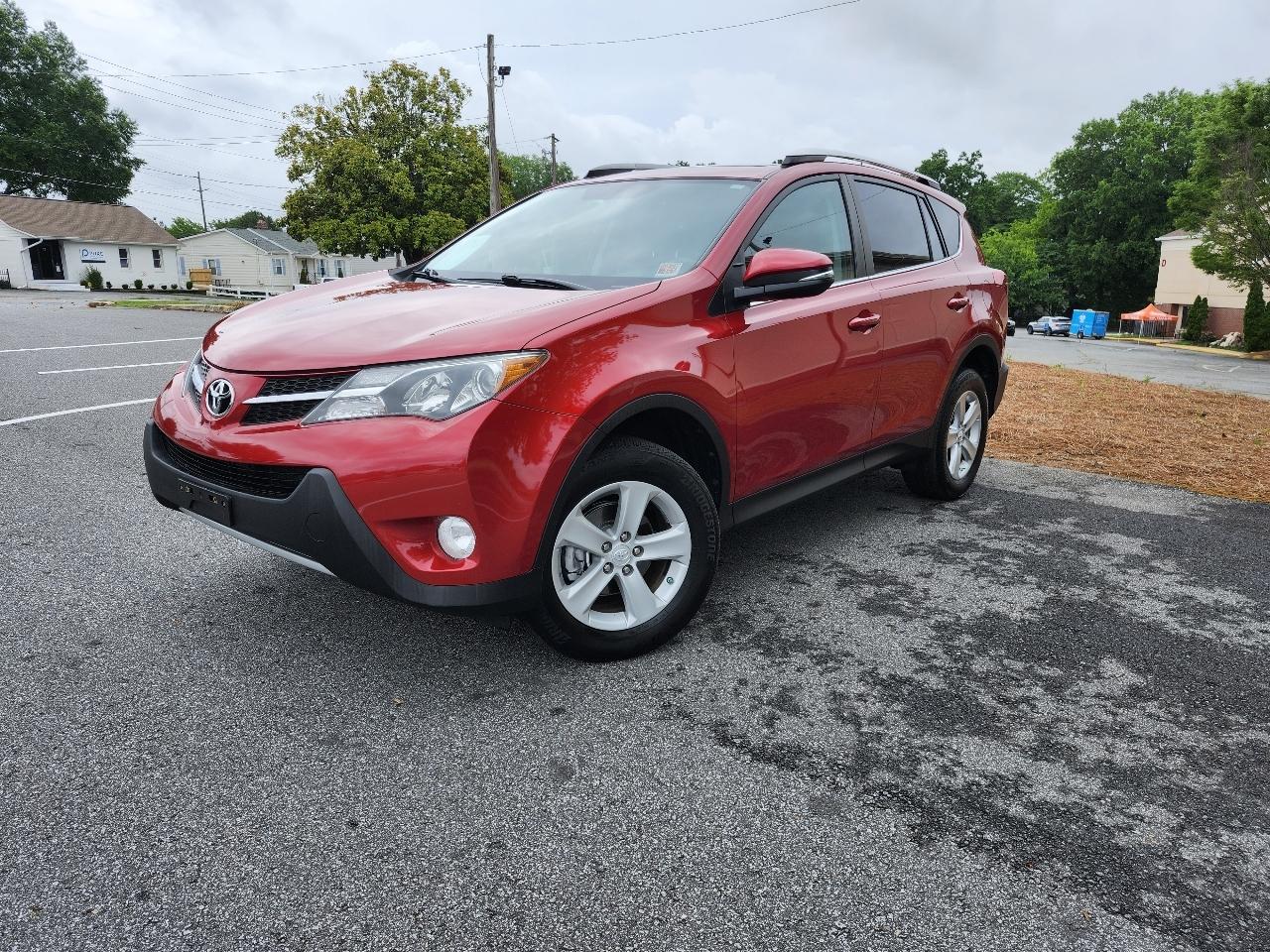 Toyota RAV4 XLE AWD 2014