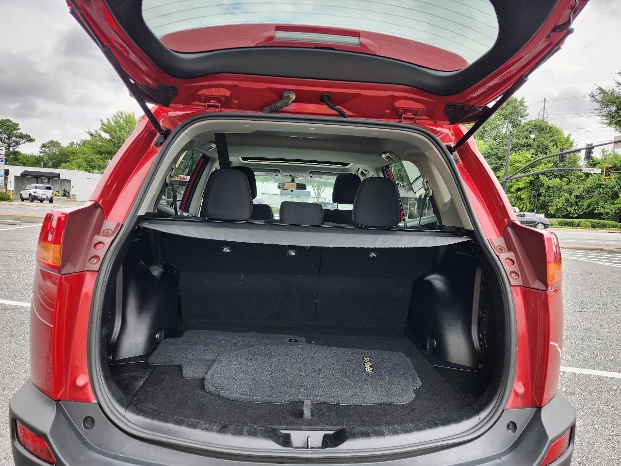 Toyota RAV4 XLE AWD 2014