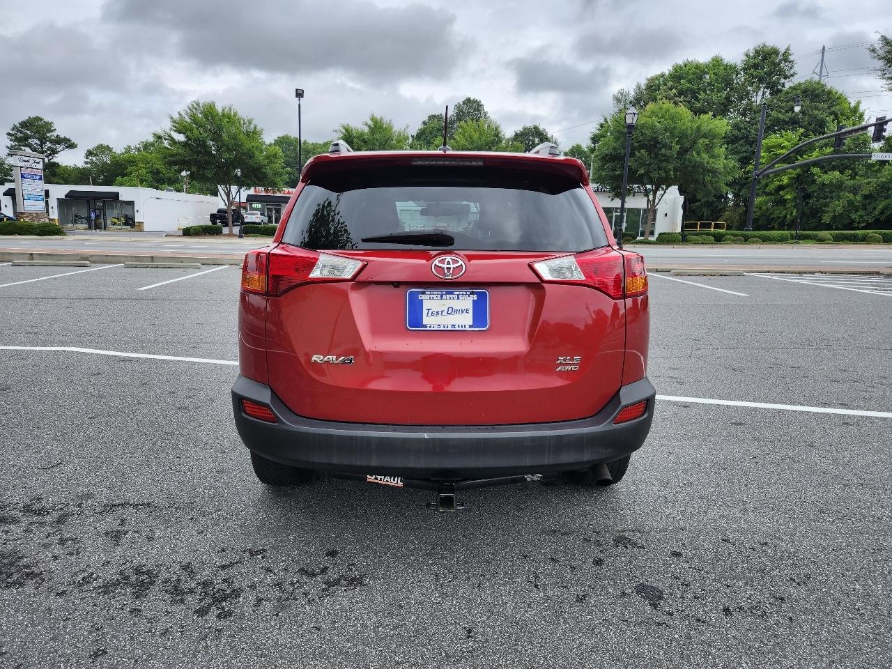 Toyota RAV4 XLE AWD 2014