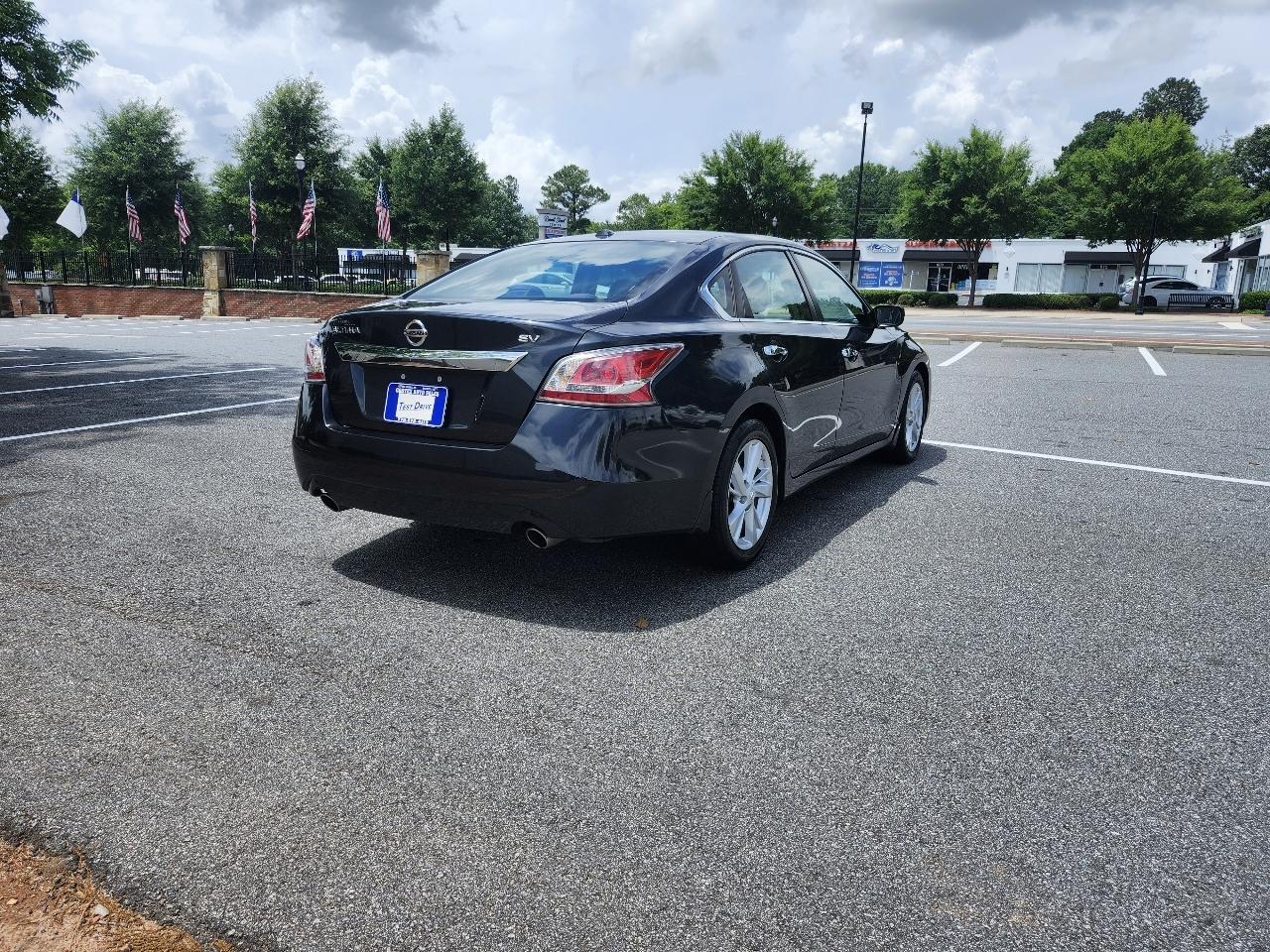 Nissan Altima 2.5 SV 2015