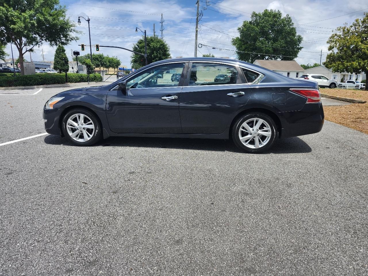 Nissan Altima 2.5 SV 2015