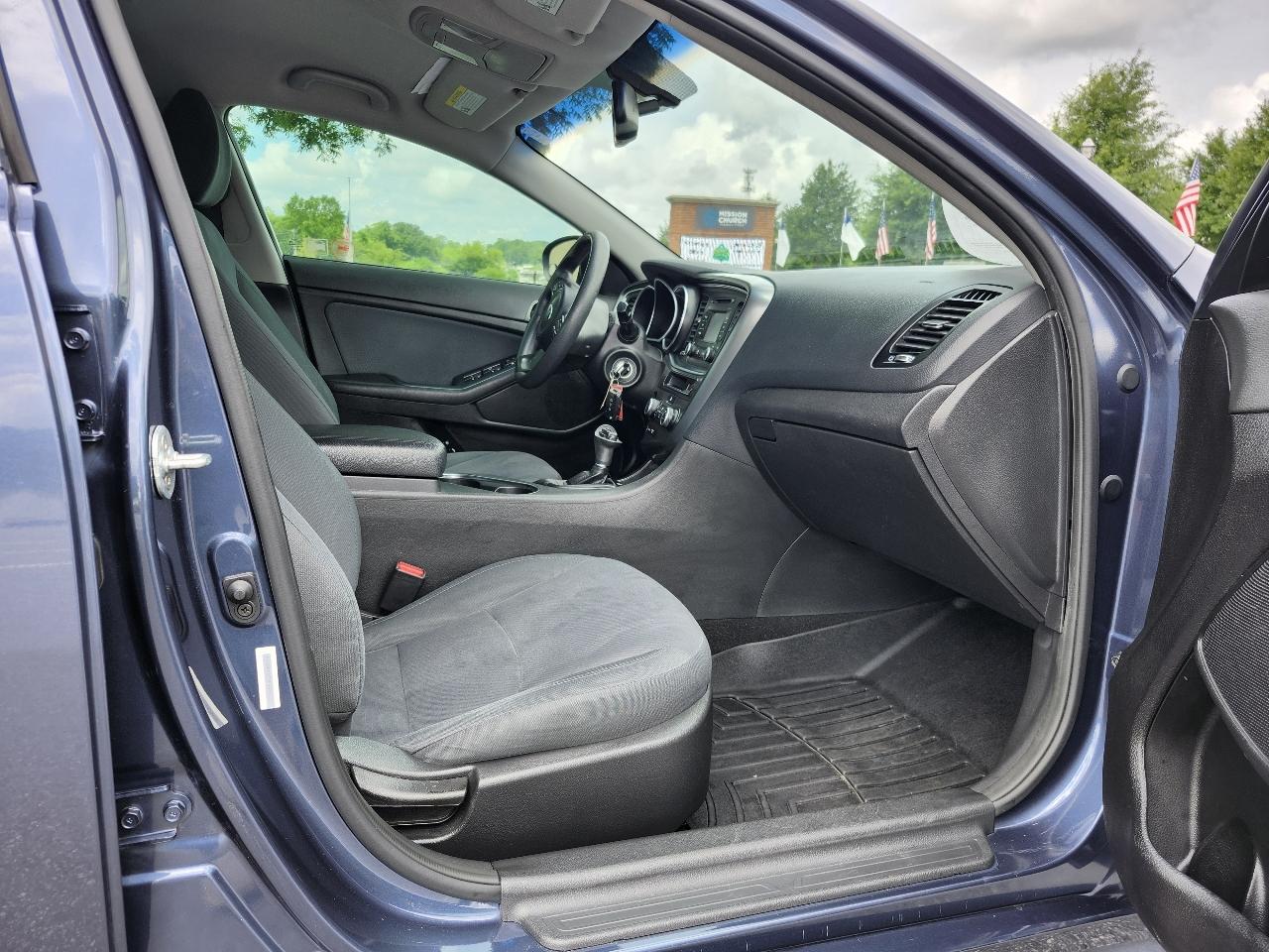 Kia Optima LX 2015