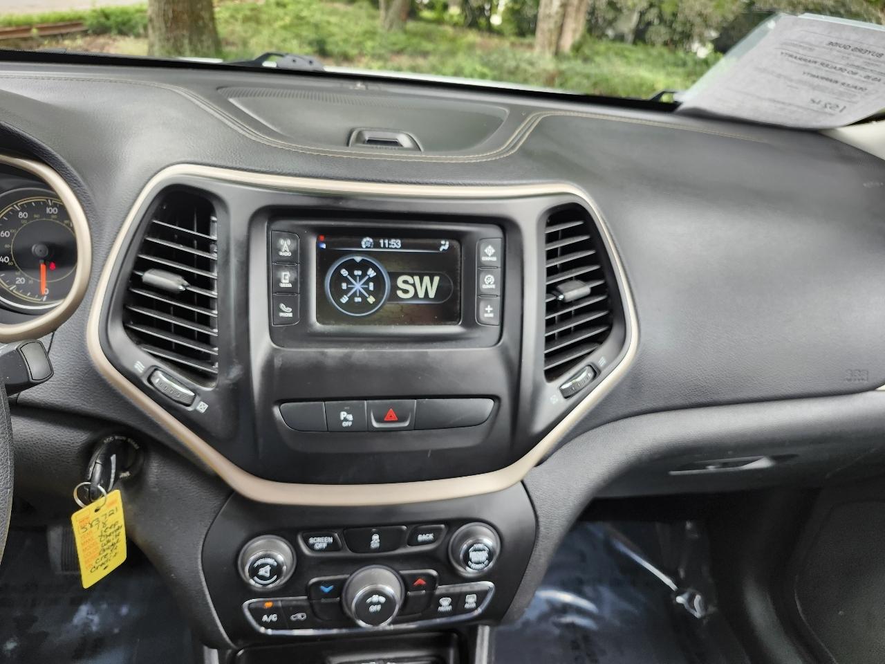 Jeep Cherokee Latitude FWD 2018