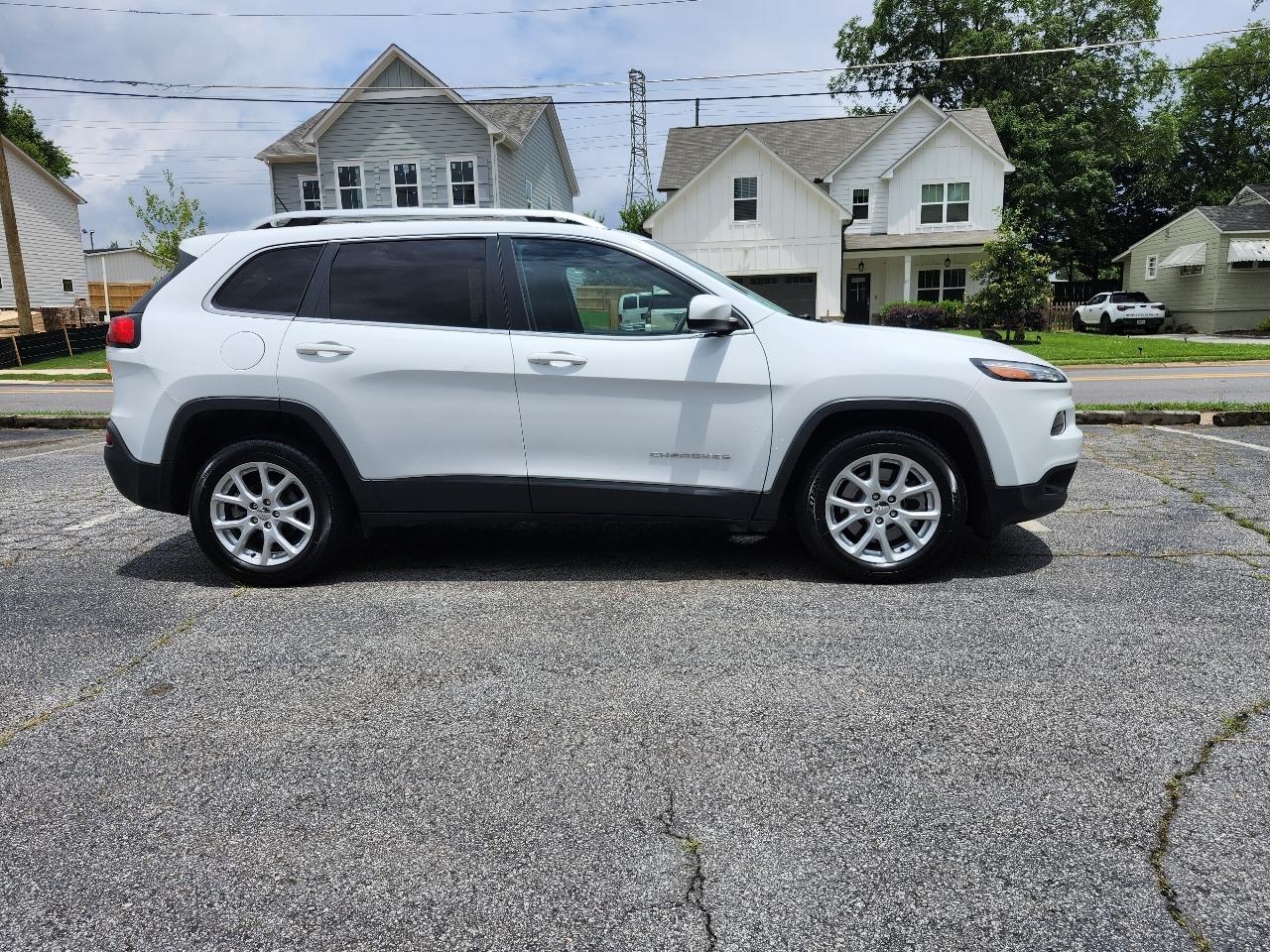 Jeep Cherokee Latitude FWD 2018