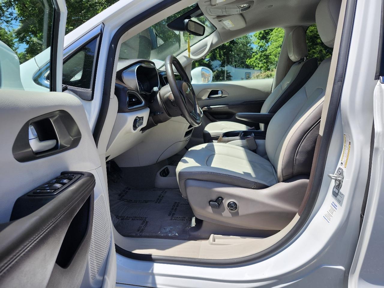 Chrysler Pacifica Touring-L 2017