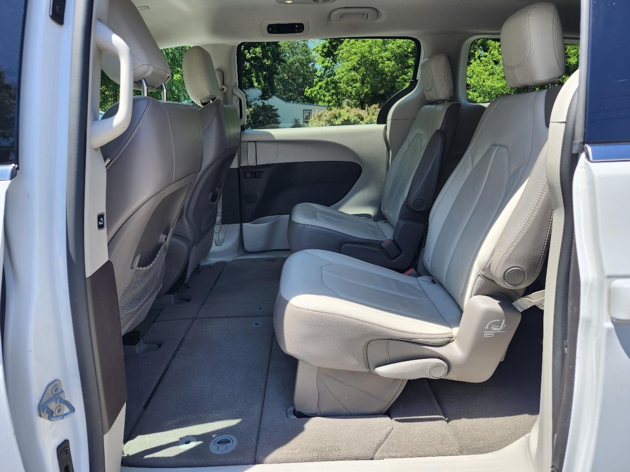 Chrysler Pacifica Touring-L 2017