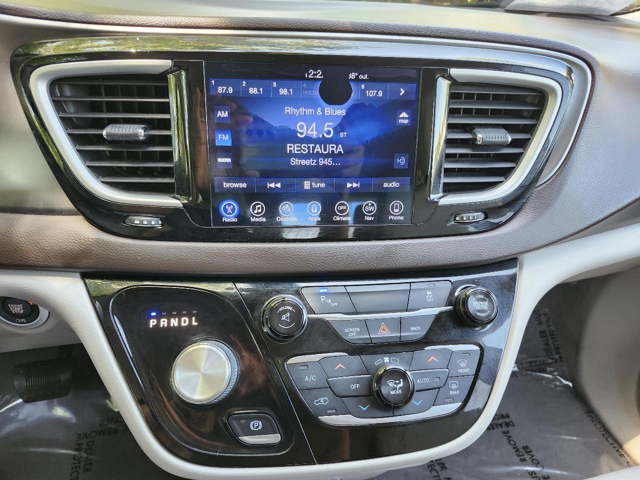 Chrysler Pacifica Touring-L 2017