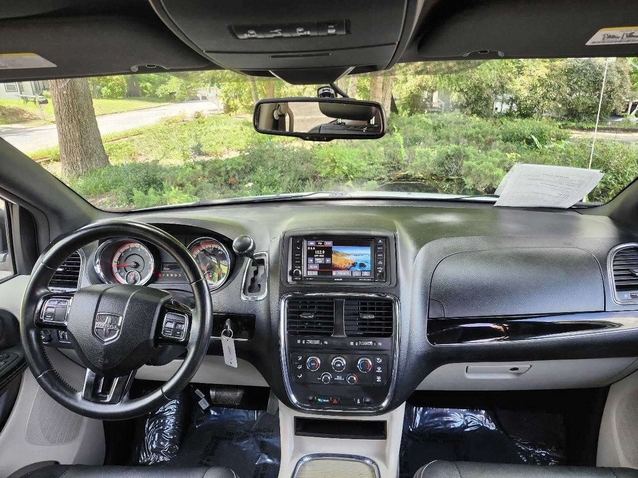 Dodge Grand Caravan SXT 2017