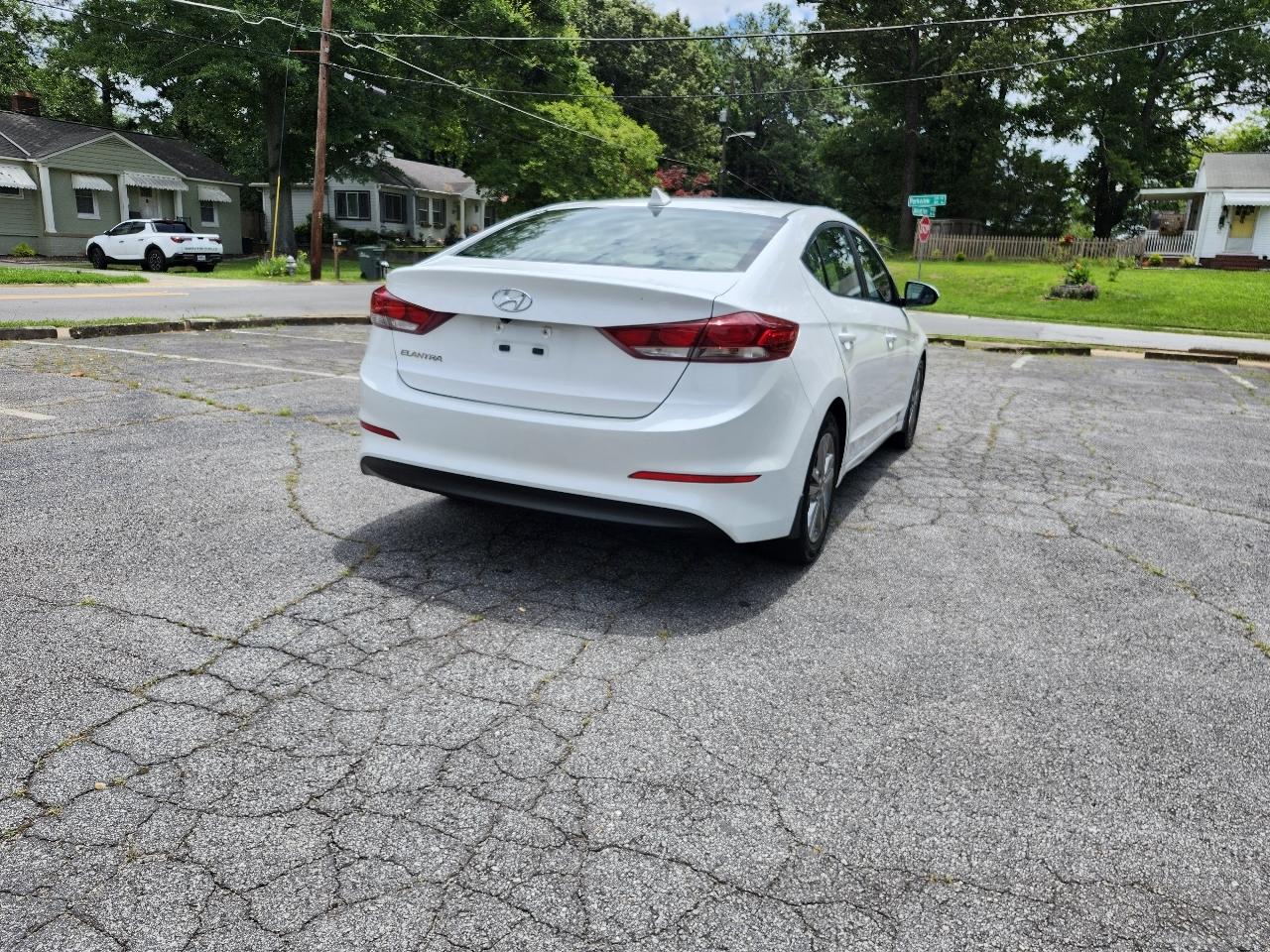 Hyundai Elantra Limited 2018