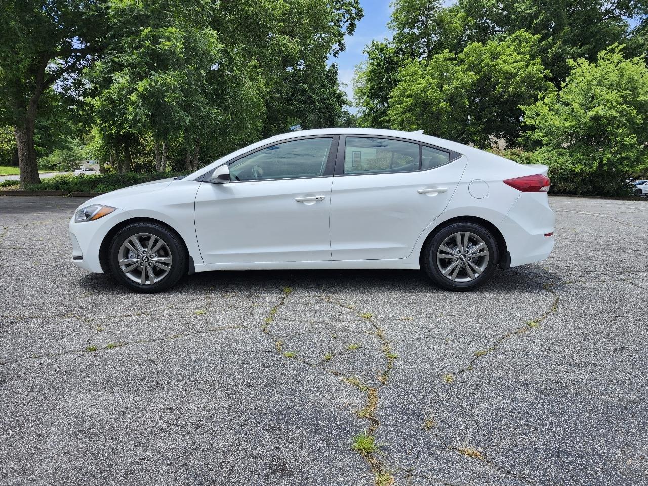 Hyundai Elantra Limited 2018