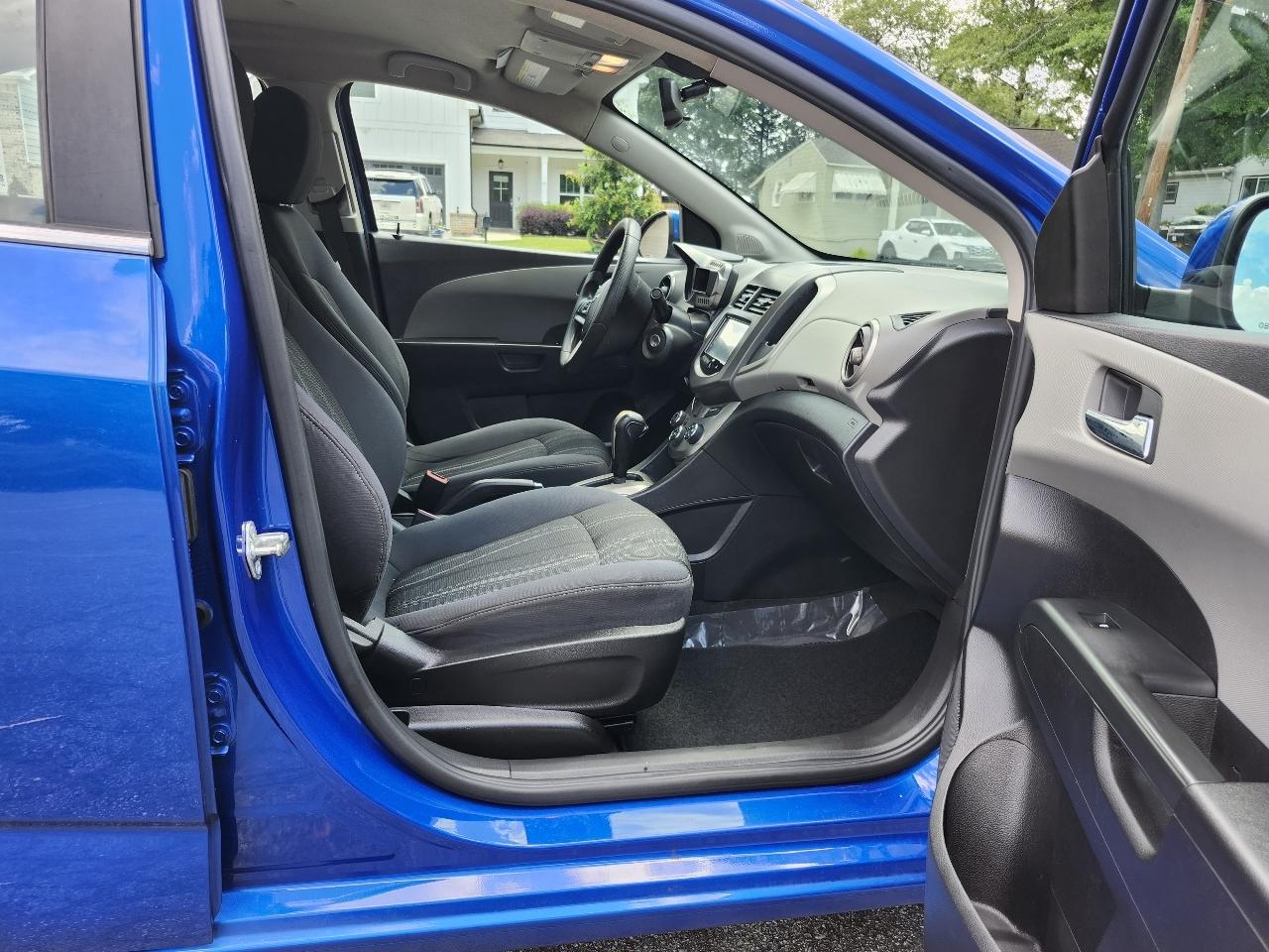 Chevrolet Sonic LT Auto Sedan 2016