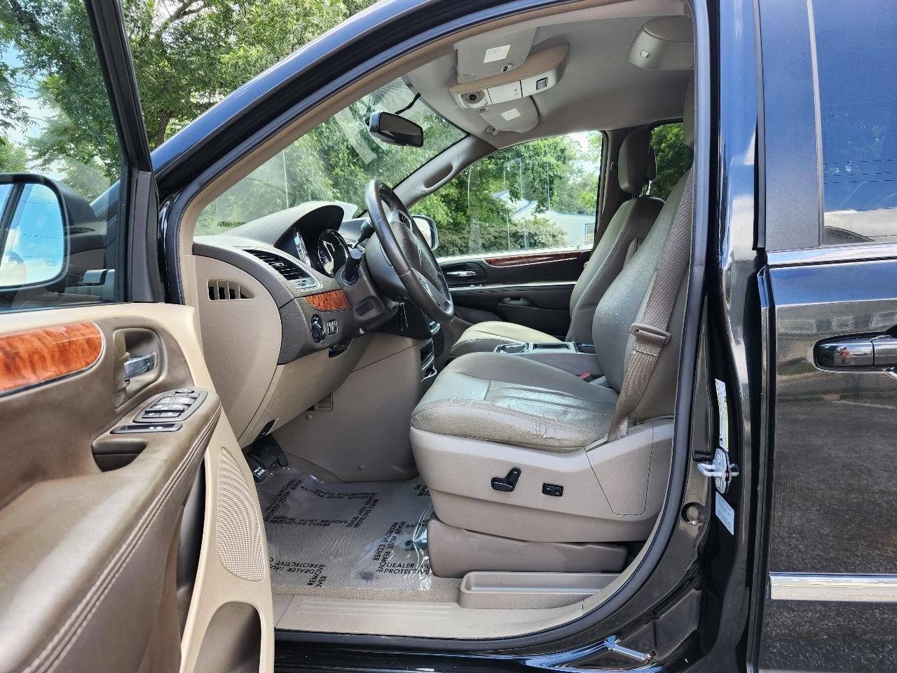 Chrysler Town & Country Touring 2015