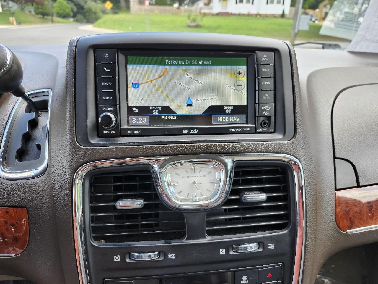 Chrysler Town & Country Touring 2015
