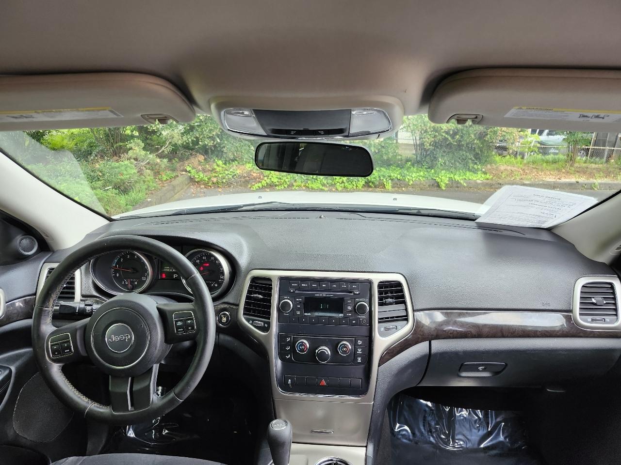 Jeep Grand Cherokee Laredo 4WD 2012