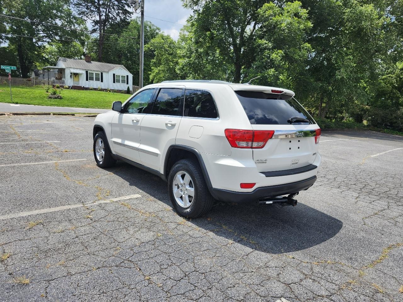 Jeep Grand Cherokee Laredo 4WD 2012
