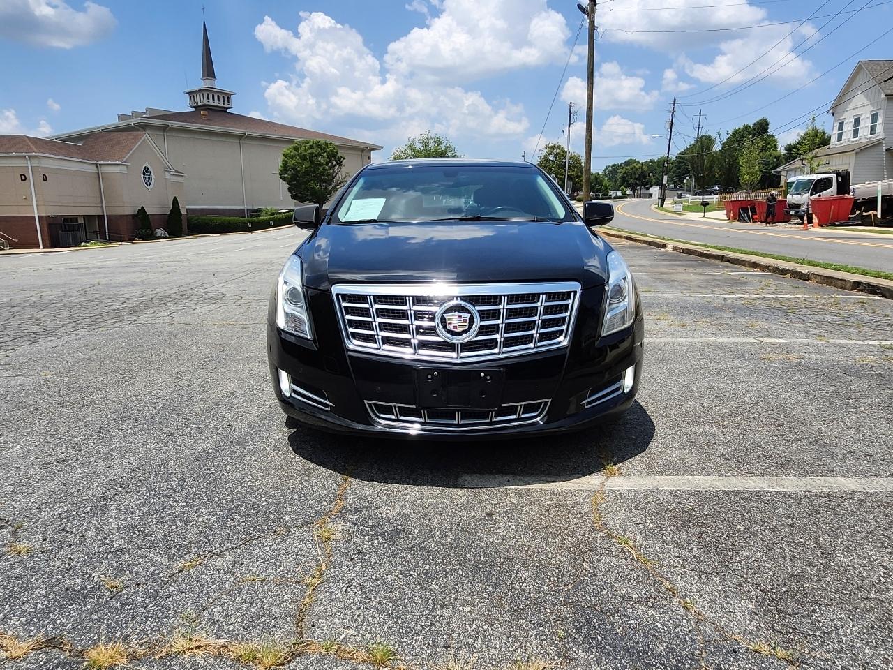Cadillac XTS Luxury FWD 2014