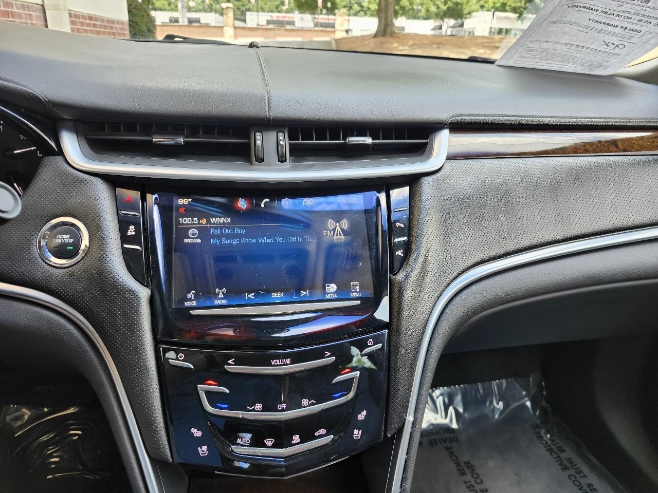 Cadillac XTS Luxury FWD 2014