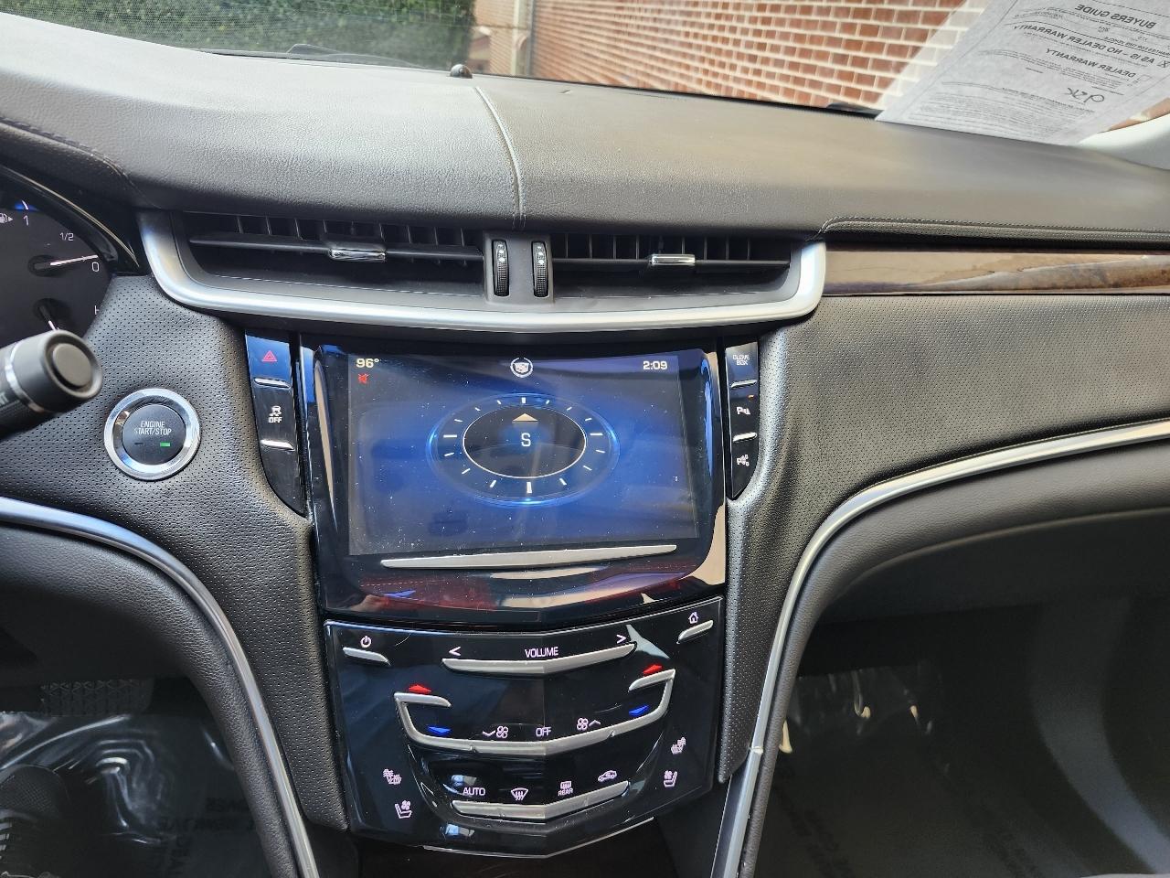 Cadillac XTS Luxury FWD 2014
