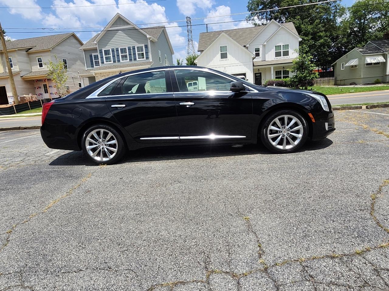 Cadillac XTS Luxury FWD 2014
