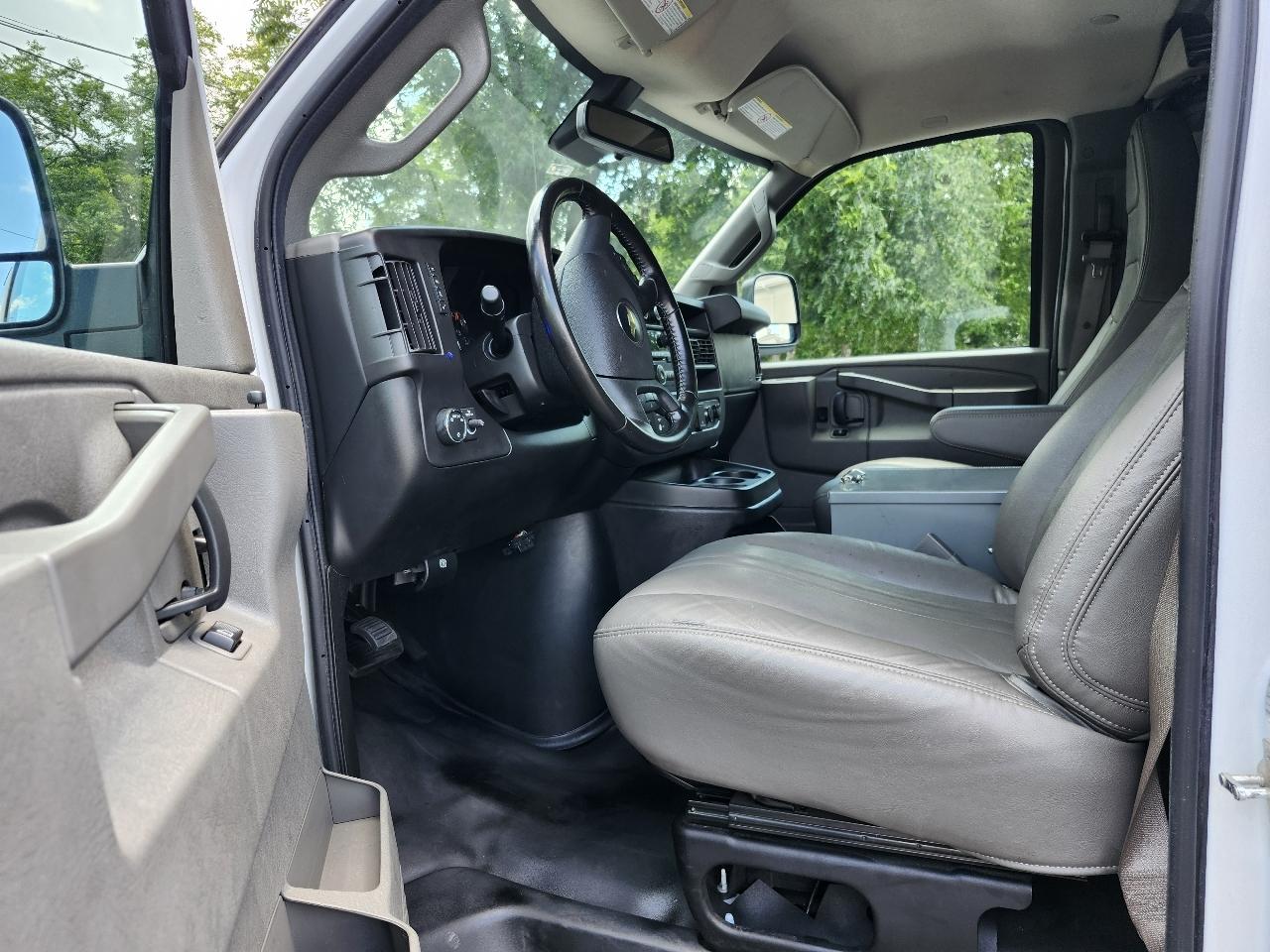 Chevrolet Express 3500 Cargo Extended 2020