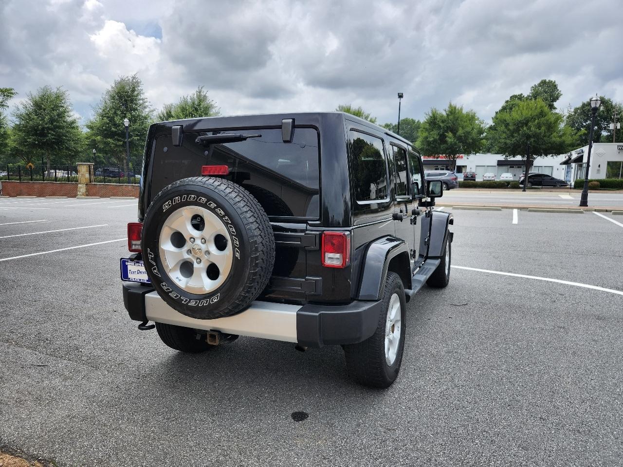 Jeep Wrangler Unlimited Sahara 4WD 2013
