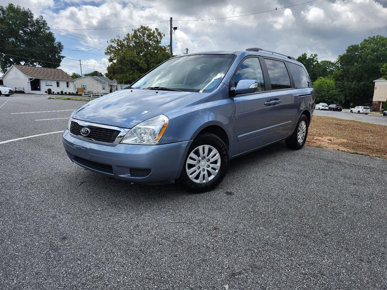 Kia Sedona LX LWB 2012