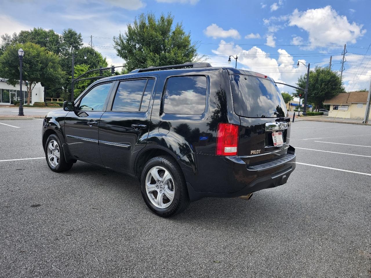 Honda Pilot EX-L 4WD 5-Spd AT 2012