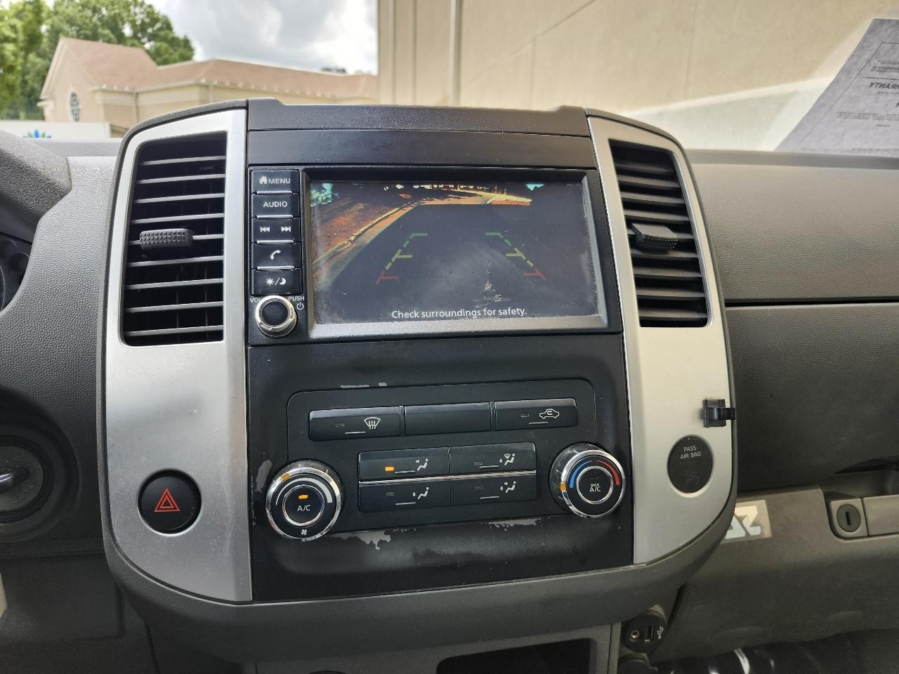 Nissan Frontier S Crew Cab 6MT 2WD 2019