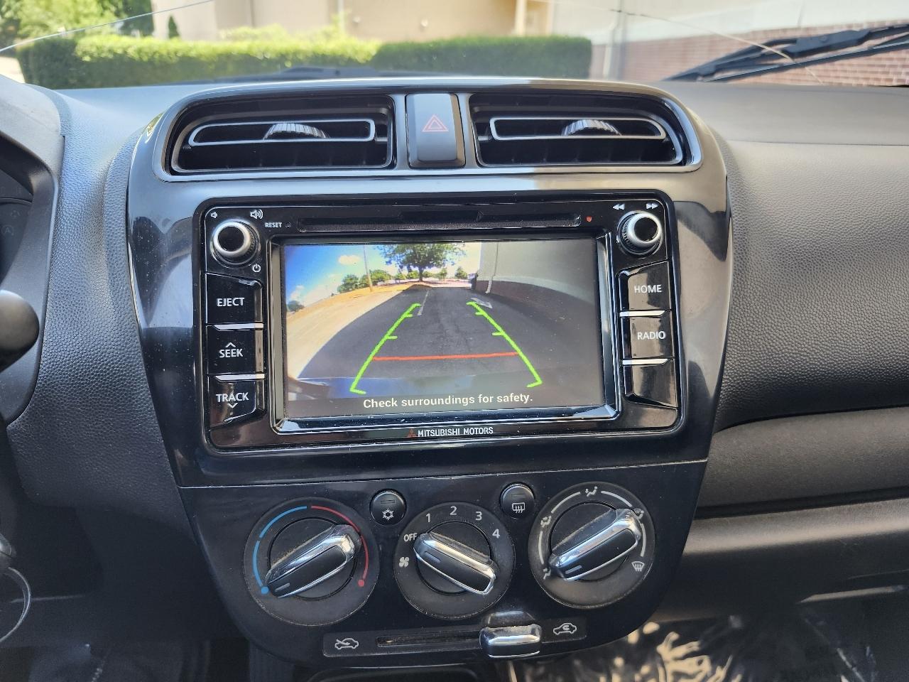 Mitsubishi Mirage G4 ES CVT 2019