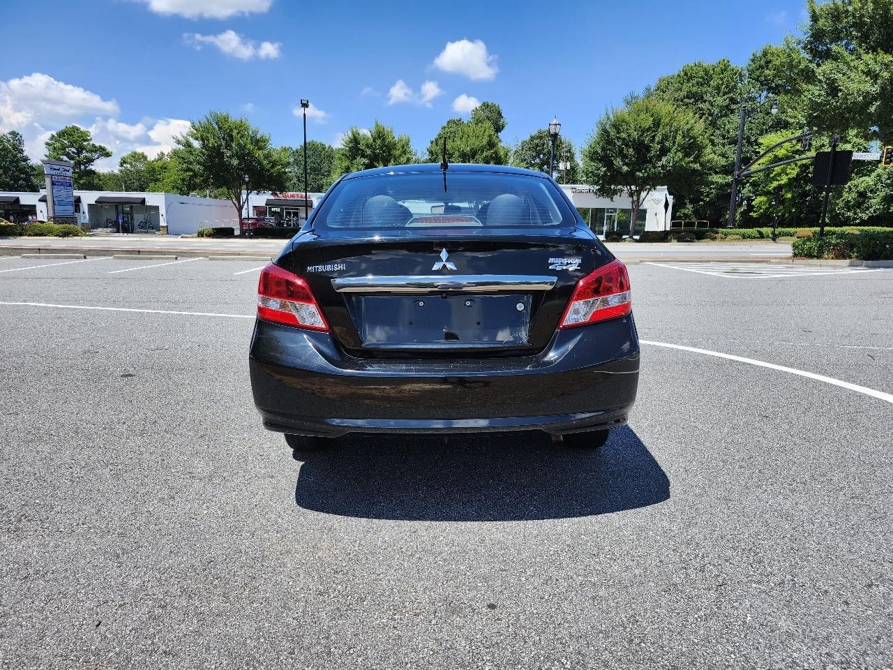 Mitsubishi Mirage G4 ES CVT 2019