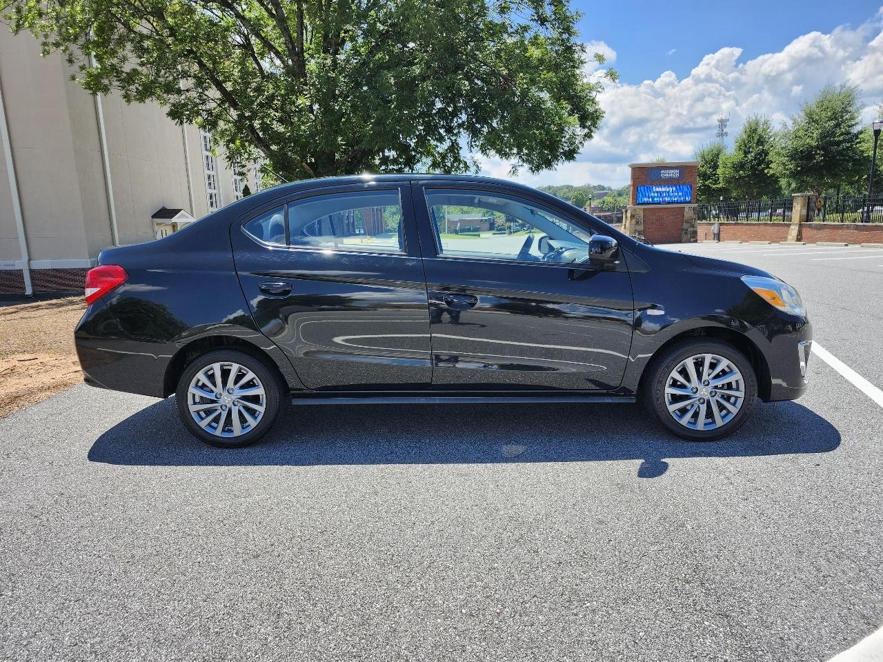 Mitsubishi Mirage G4 ES CVT 2019