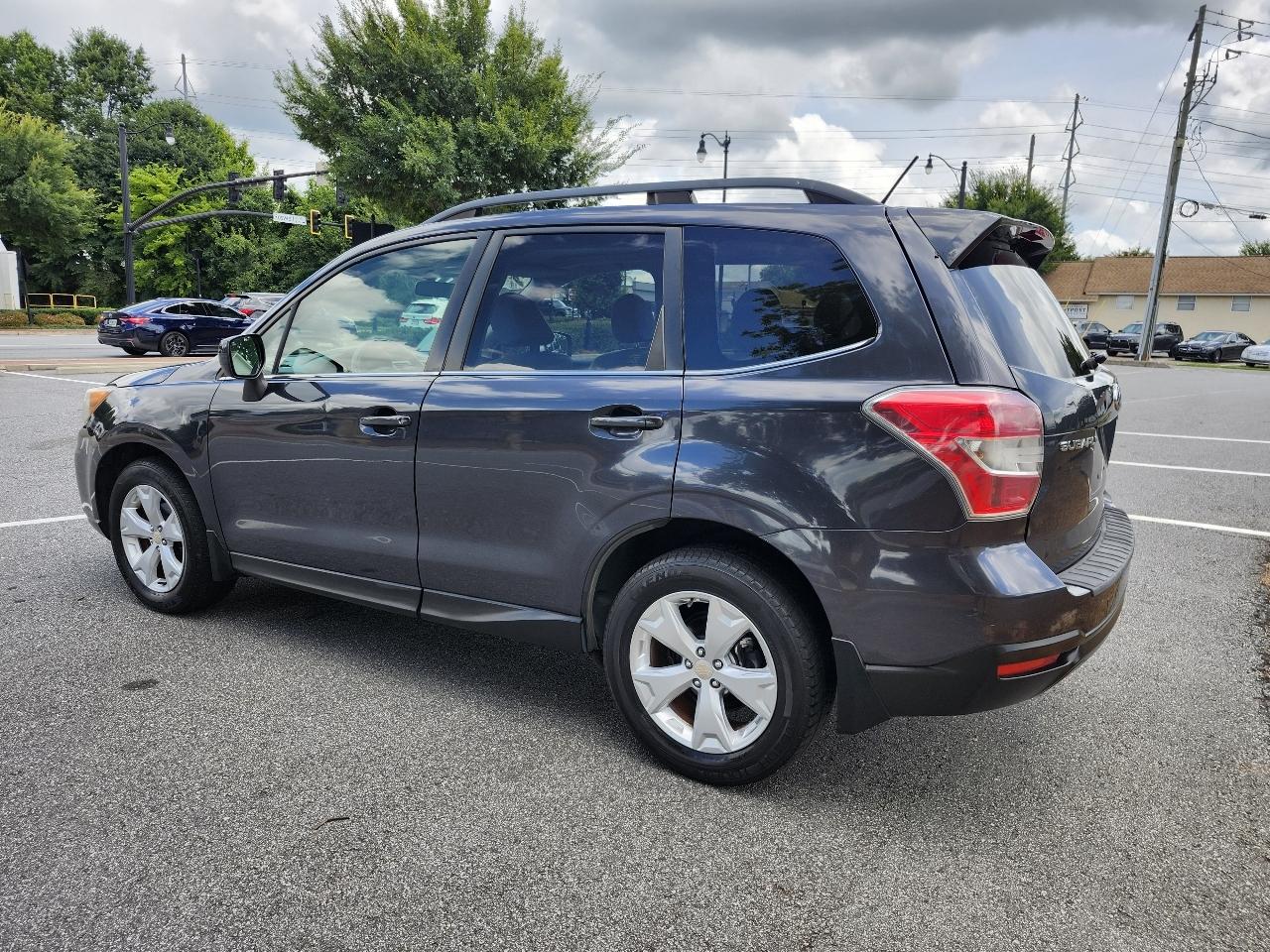Subaru Forester 2.5i Limited 2014
