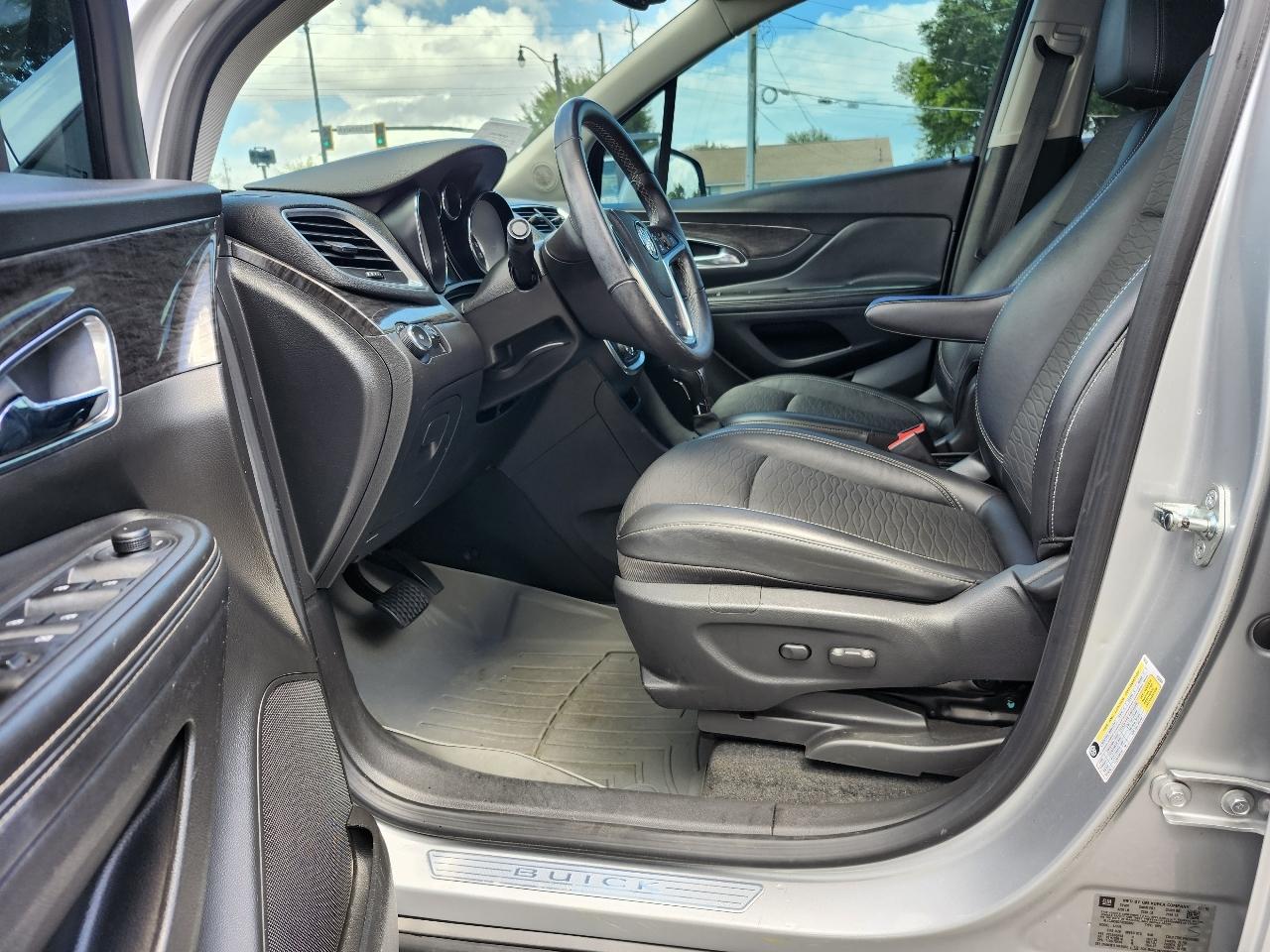 Buick Encore Convenience FWD 2015