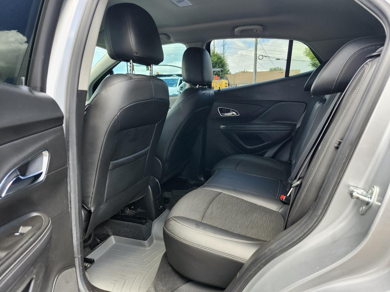 Buick Encore Convenience FWD 2015