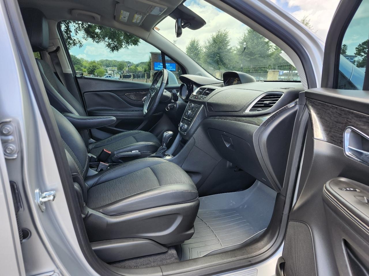 Buick Encore Convenience FWD 2015