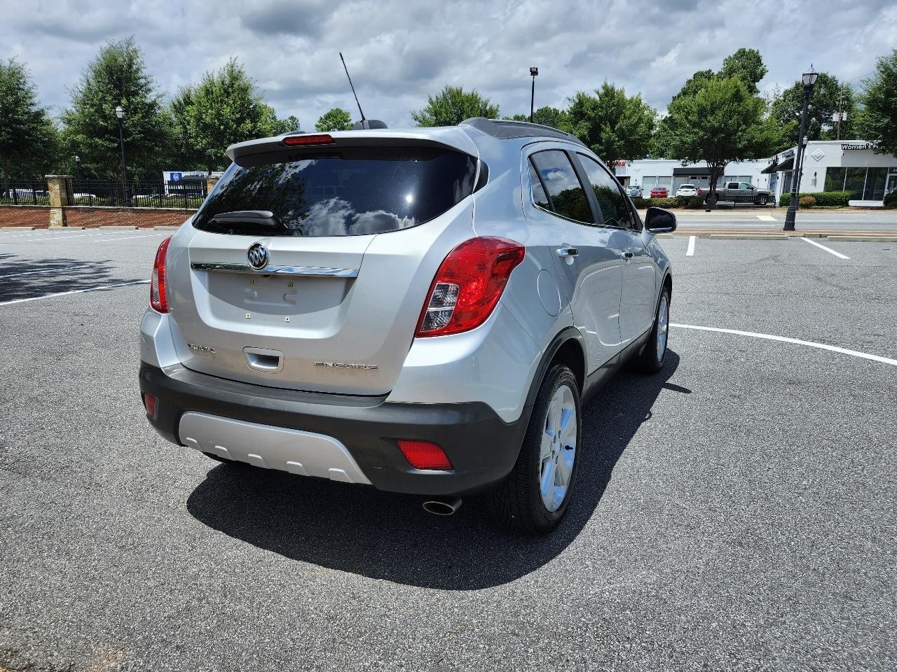 Buick Encore Convenience FWD 2015