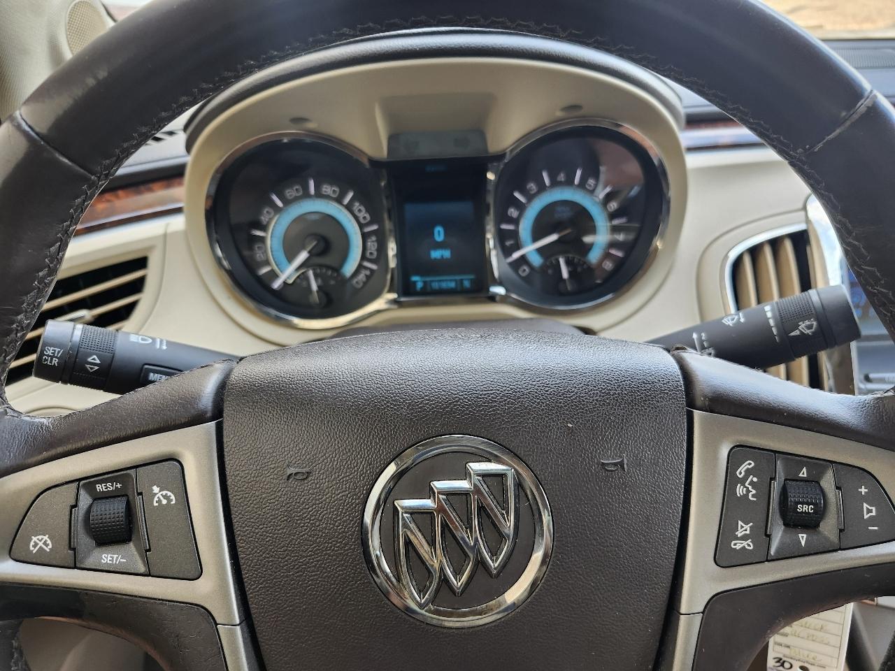 Buick LaCrosse CXL FWD 2011