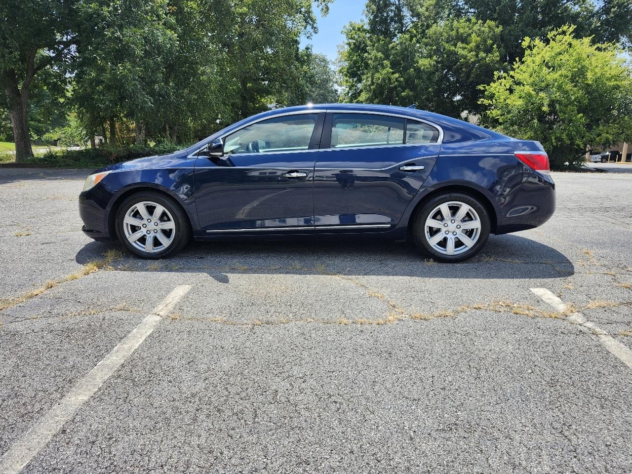 Buick LaCrosse CXL FWD 2011